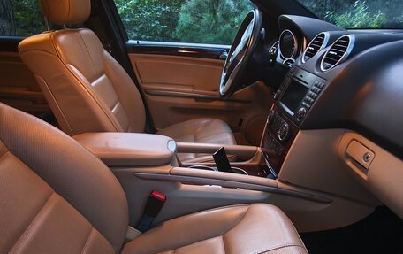 Mercedes-Benz M-Класс, 2010 год, 1 650 000 рублей, 24 фотография