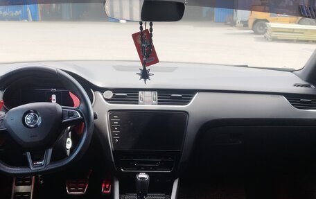 Skoda Octavia, 2015 год, 1 800 000 рублей, 15 фотография