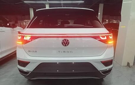 Volkswagen T-Roc I, 2026 год, 2 490 000 рублей, 5 фотография