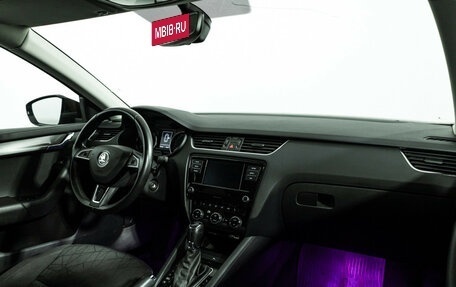 Skoda Octavia, 2018 год, 1 549 700 рублей, 10 фотография