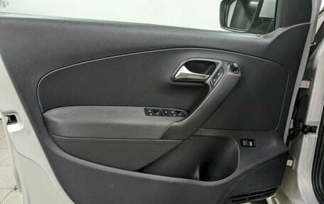 Volkswagen Polo VI (EU Market), 2014 год, 950 000 рублей, 11 фотография