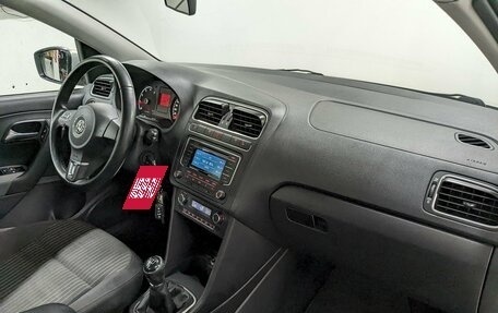 Volkswagen Polo VI (EU Market), 2014 год, 950 000 рублей, 19 фотография