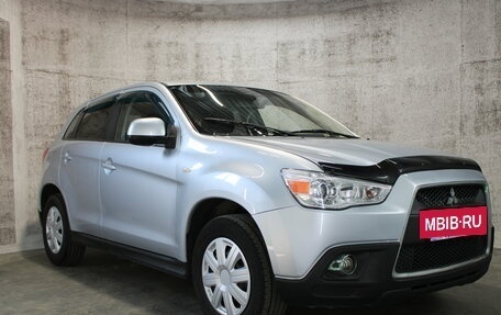 Mitsubishi ASX I рестайлинг, 2011 год, 715 000 рублей, 3 фотография