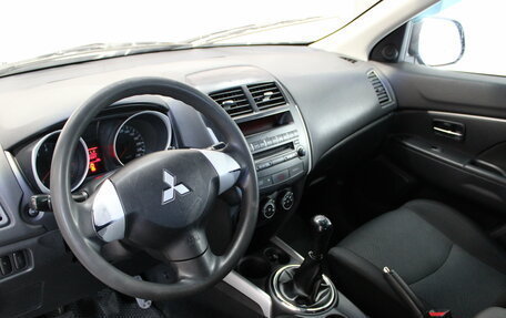 Mitsubishi ASX I рестайлинг, 2011 год, 715 000 рублей, 10 фотография