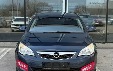 Opel Astra J, 2010 год, 565 000 рублей, 2 фотография