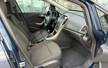 Opel Astra J, 2010 год, 565 000 рублей, 8 фотография