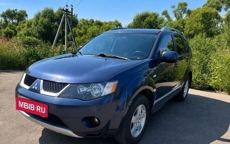 Mitsubishi Outlander III рестайлинг 3, 2008 год, 1 100 000 рублей, 20 фотография