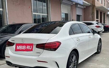 Mercedes-Benz A-Класс, 2023 год, 1 970 000 рублей, 2 фотография