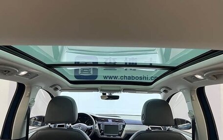 Volkswagen Touran III, 2022 год, 3 040 000 рублей, 14 фотография