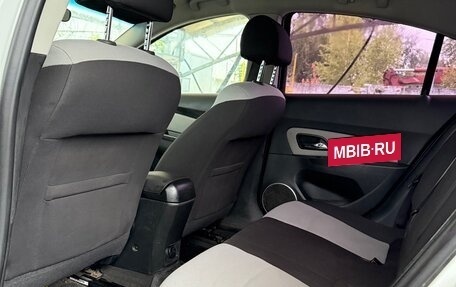 Chevrolet Cruze II, 2013 год, 790 000 рублей, 7 фотография