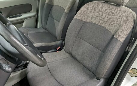 Renault Symbol I, 2005 год, 550 000 рублей, 13 фотография