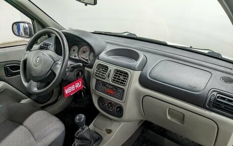 Renault Symbol I, 2005 год, 550 000 рублей, 18 фотография