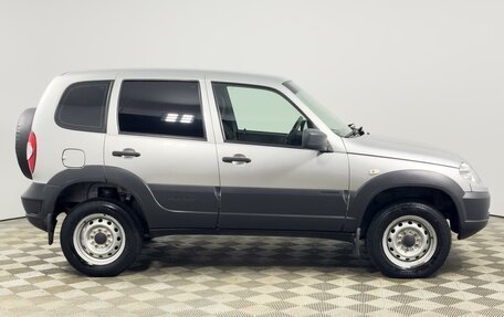 Chevrolet Niva I рестайлинг, 2018 год, 669 900 рублей, 5 фотография