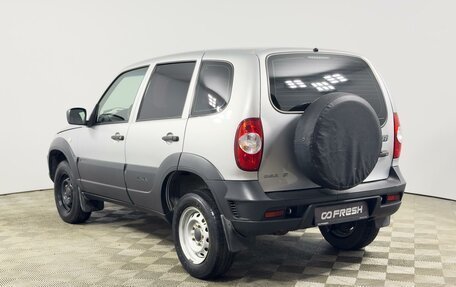Chevrolet Niva I рестайлинг, 2018 год, 669 900 рублей, 2 фотография