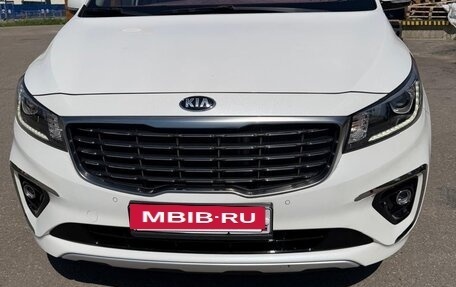 KIA Carnival III, 2020 год, 3 800 000 рублей, 3 фотография