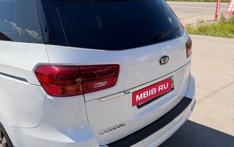 KIA Carnival III, 2020 год, 3 800 000 рублей, 6 фотография