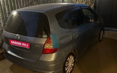 Honda Fit III, 2002 год, 250 000 рублей, 5 фотография