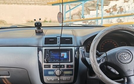 Toyota Ipsum II, 2002 год, 800 000 рублей, 4 фотография