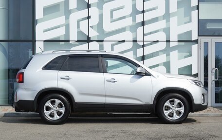 KIA Sorento II рестайлинг, 2018 год, 1 780 000 рублей, 4 фотография