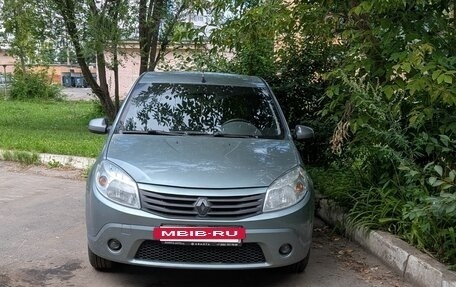 Renault Sandero I, 2010 год, 420 000 рублей, 2 фотография