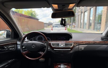 Mercedes-Benz S-Класс, 2010 год, 2 100 000 рублей, 34 фотография