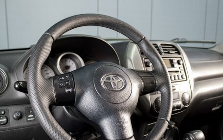 Toyota RAV4, 2004 год, 910 000 рублей, 11 фотография