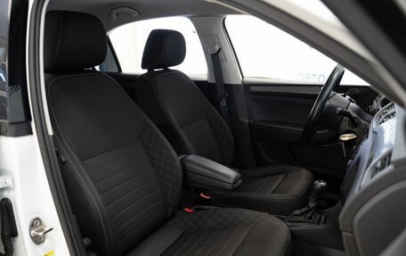 Skoda Rapid I, 2017 год, 1 400 000 рублей, 17 фотография