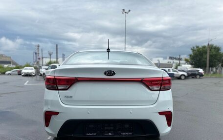 KIA Rio IV, 2018 год, 1 310 000 рублей, 6 фотография