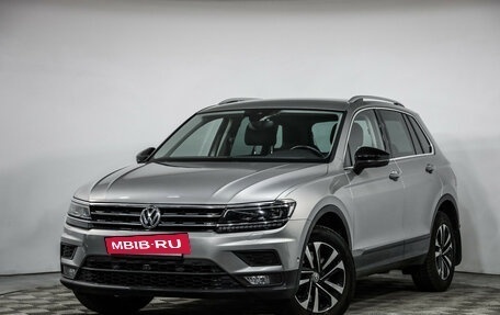Volkswagen Tiguan II, 2019 год, 2 749 000 рублей, 2 фотография