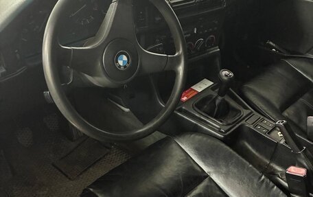 BMW 5 серия, 1990 год, 290 000 рублей, 4 фотография