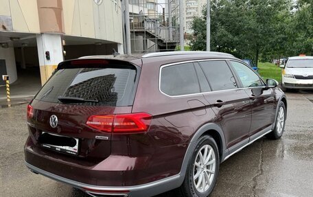 Volkswagen Passat B8 рестайлинг, 2018 год, 2 880 000 рублей, 5 фотография