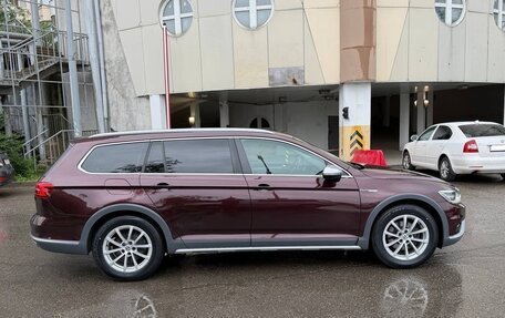 Volkswagen Passat B8 рестайлинг, 2018 год, 2 880 000 рублей, 6 фотография