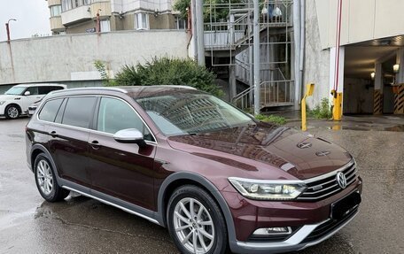 Volkswagen Passat B8 рестайлинг, 2018 год, 2 880 000 рублей, 7 фотография