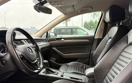 Volkswagen Passat B8 рестайлинг, 2018 год, 2 880 000 рублей, 12 фотография