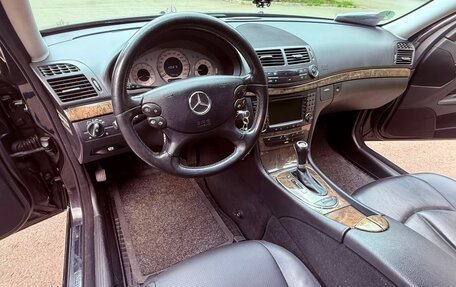 Mercedes-Benz E-Класс, 2008 год, 2 000 000 рублей, 5 фотография