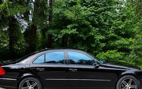 Mercedes-Benz E-Класс, 2008 год, 2 000 000 рублей, 2 фотография
