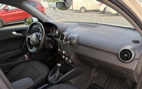 Audi A1, 2013 год, 950 000 рублей, 22 фотография