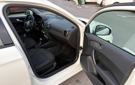 Audi A1, 2013 год, 950 000 рублей, 19 фотография