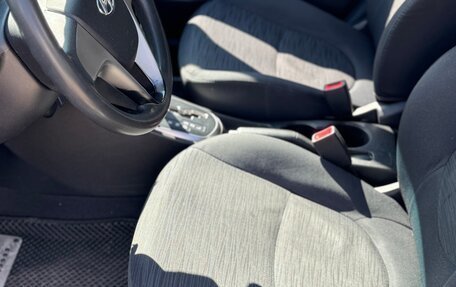 Hyundai Solaris II рестайлинг, 2015 год, 820 000 рублей, 7 фотография