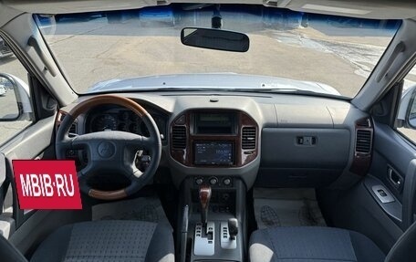 Mitsubishi Pajero III рестайлинг, 2004 год, 1 169 000 рублей, 13 фотография