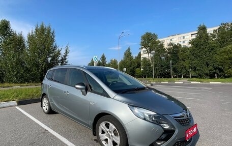 Opel Zafira C рестайлинг, 2013 год, 1 150 000 рублей, 1 фотография