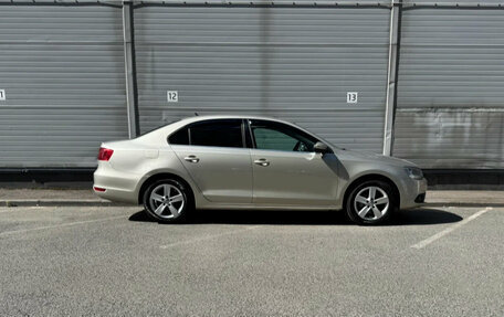 Volkswagen Jetta VI, 2012 год, 799 000 рублей, 4 фотография