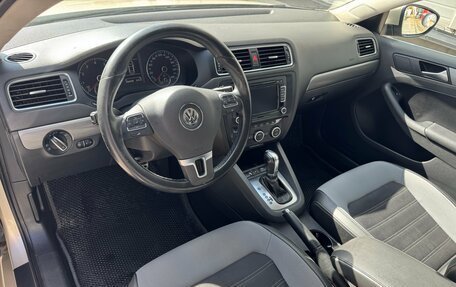 Volkswagen Jetta VI, 2012 год, 799 000 рублей, 9 фотография