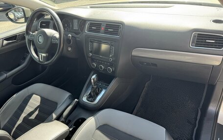Volkswagen Jetta VI, 2012 год, 799 000 рублей, 10 фотография