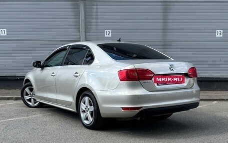 Volkswagen Jetta VI, 2012 год, 799 000 рублей, 7 фотография
