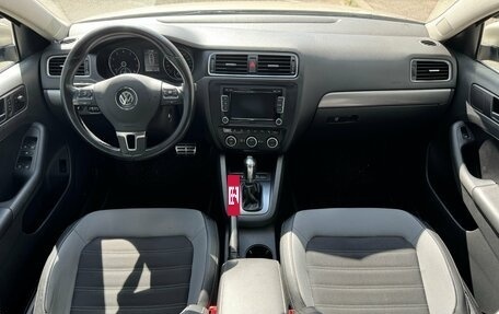 Volkswagen Jetta VI, 2012 год, 799 000 рублей, 13 фотография