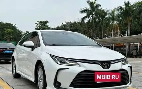 Toyota Corolla, 2022 год, 1 073 000 рублей, 5 фотография