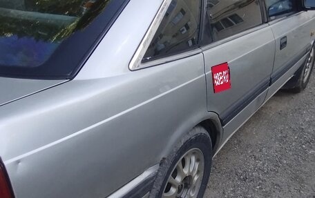 Mazda 626, 1988 год, 200 000 рублей, 3 фотография