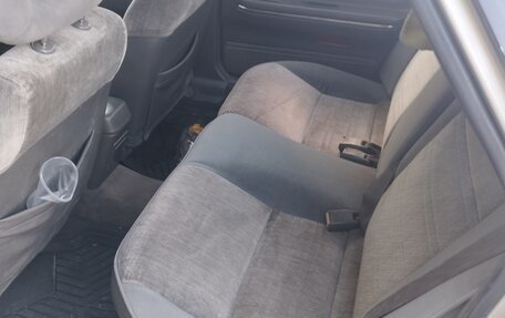 Mazda 626, 1988 год, 200 000 рублей, 8 фотография