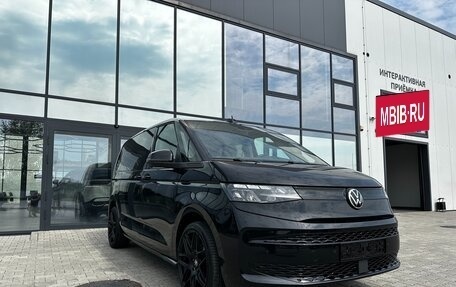 Volkswagen Multivan, 2022 год, 3 990 000 рублей, 2 фотография